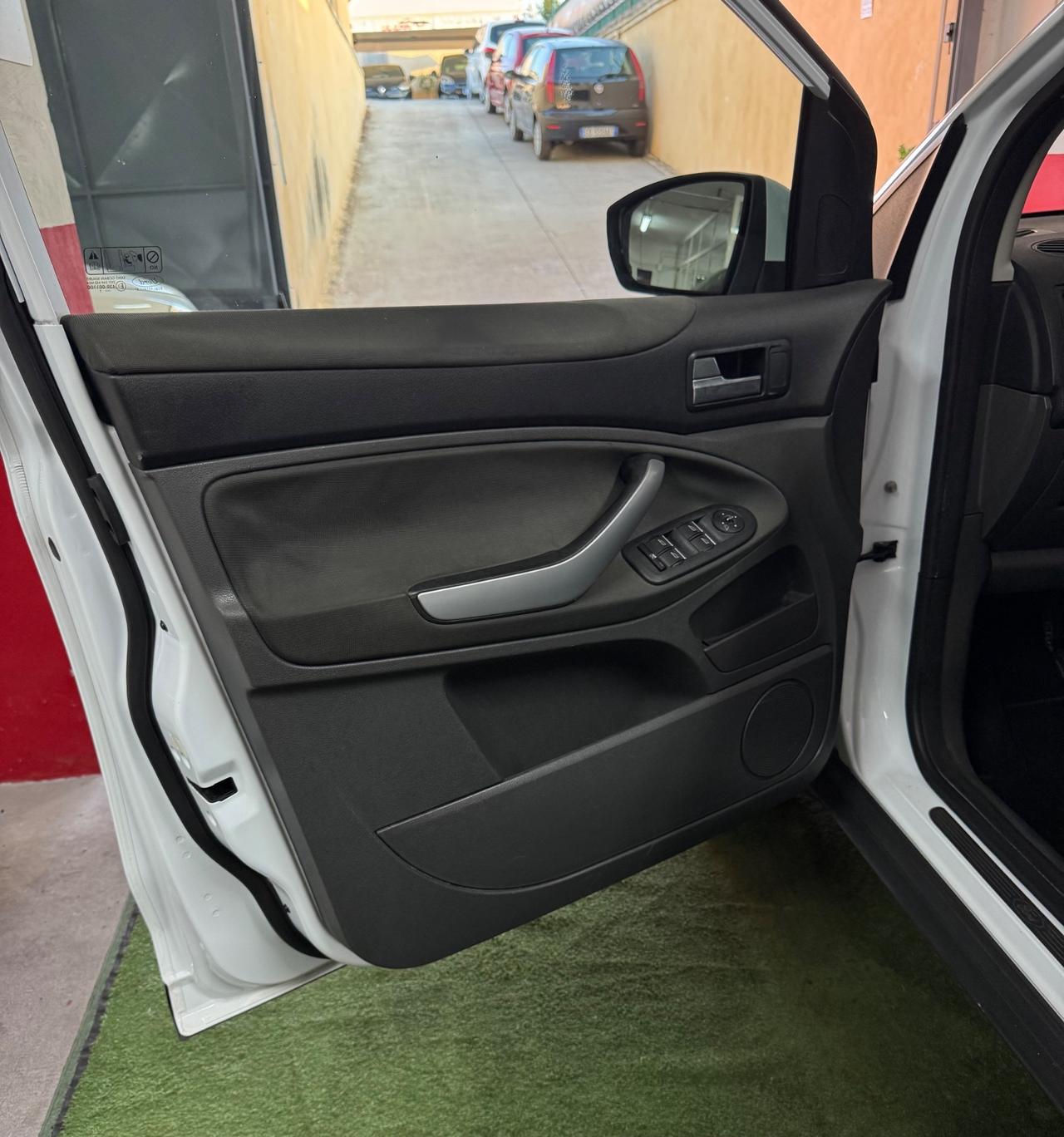 Ford Kuga 2.0 TDCi 140 CV 2WD Titanium UNICO PROPRIETARIO