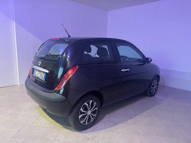 LANCIA Ypsilon 1.2 16V Platino