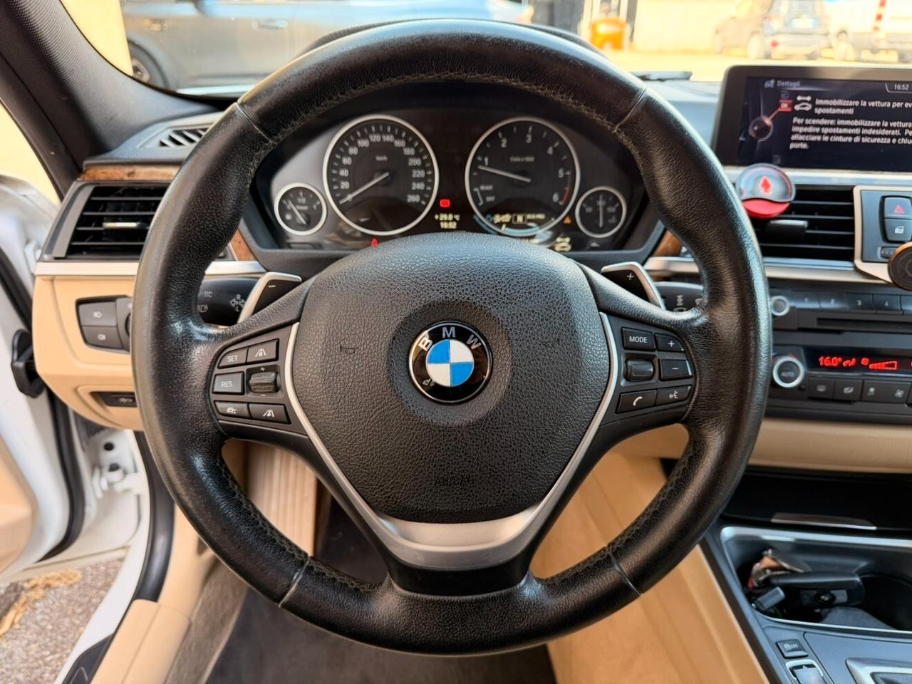 Bmw 330 330dA Luxury