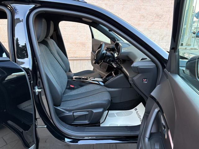 PEUGEOT 2008 Hybrid 145 e-DCS6 Allure