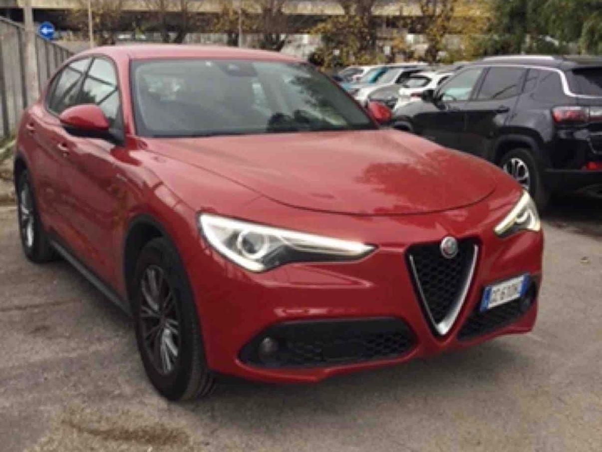 Alfa Romeo Stelvio 2.2 Turbodiesel 190 CV AT8 RWD Super