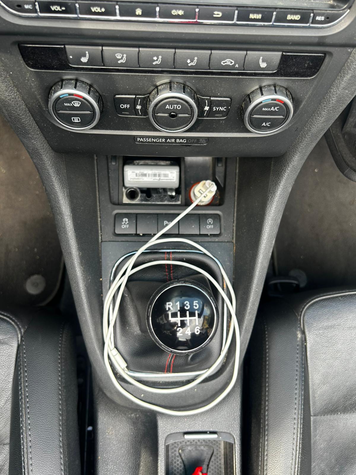 Volkswagen Golf Cabriolet 2.OTDI 140CVBLUEMOTION