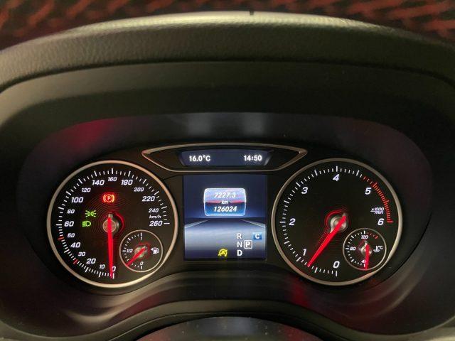 MERCEDES-BENZ B 200 d Automatic Premium