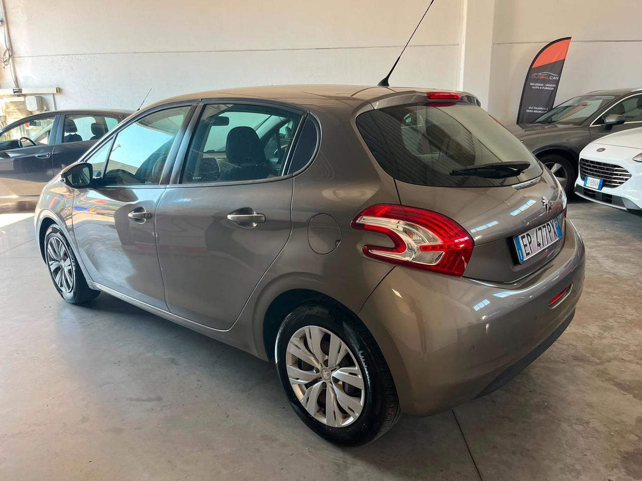 Peugeot 208 1.2 VTi 82 CV 5 porte Access
