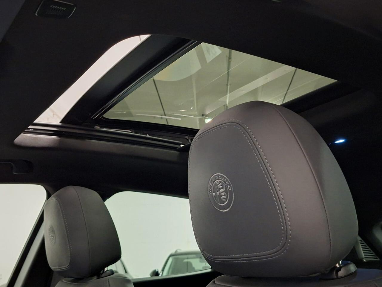 Alfa Romeo Tonale 1.3 Plug-In Hybrid Veloce Q4 AT6