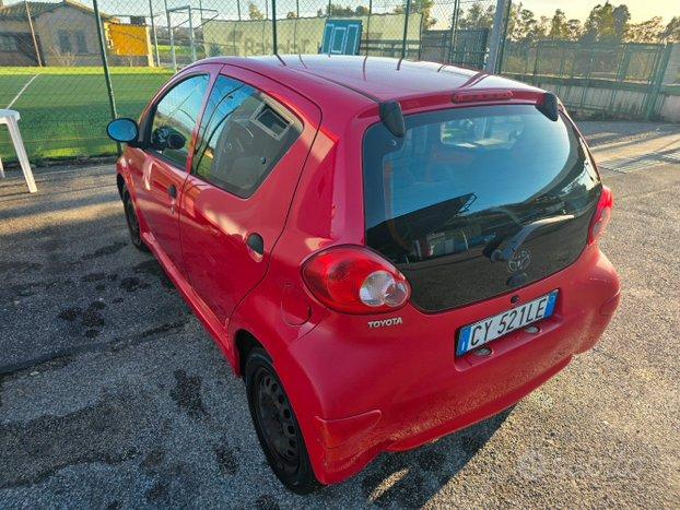Toyota aygo 1.0 benzina
