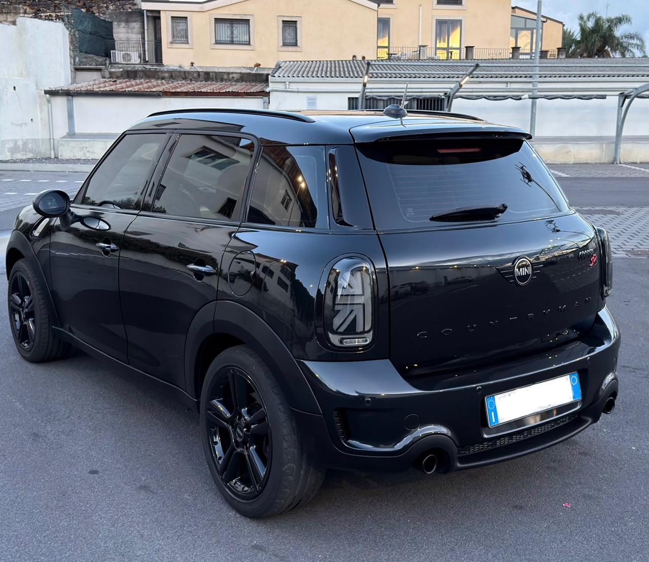 MINI COUNTRYMAN 2.0 SD 143CV FULL DA VETRINA