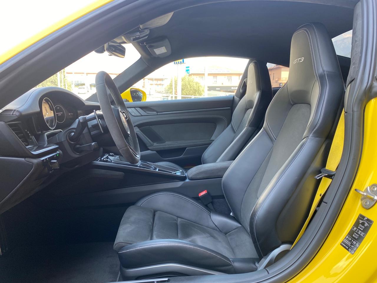 Porsche 911 GT3 IVA ESPOSTA
