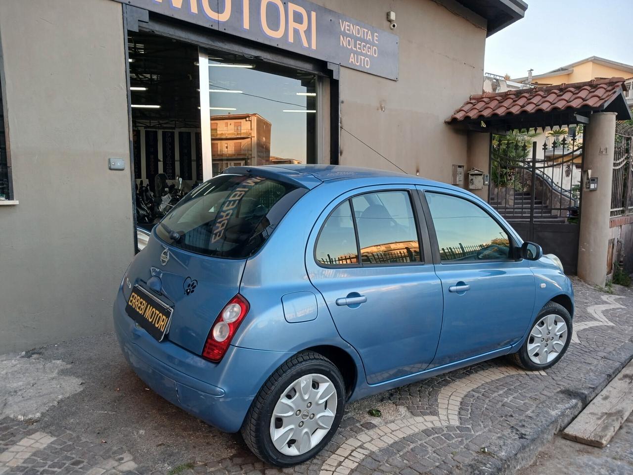 Nissan Micra 1.2 16V 5 porte Acenta