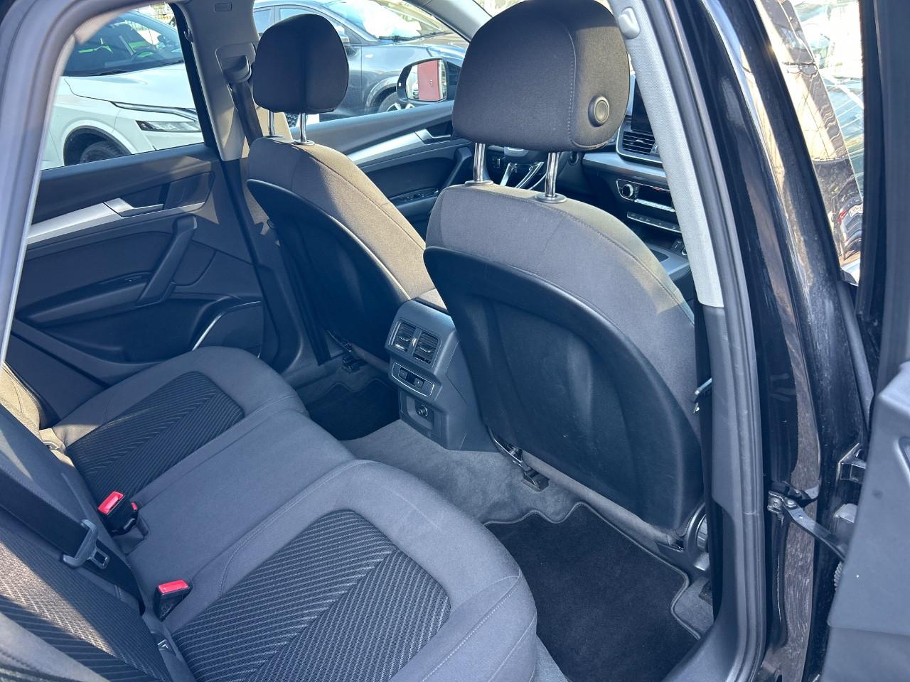 Audi Q5 35 2.0 tdi mhev 12V Business s-tronic
