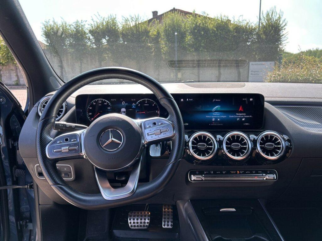 Mercedes GLA 200 200 D Premium 8G-DCT