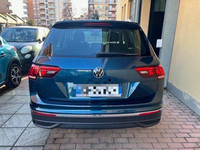 VOLKSWAGEN Tiguan 2.0 TDI 150CV DSG Life DIST. FATTA TAGLIANDI CERTI