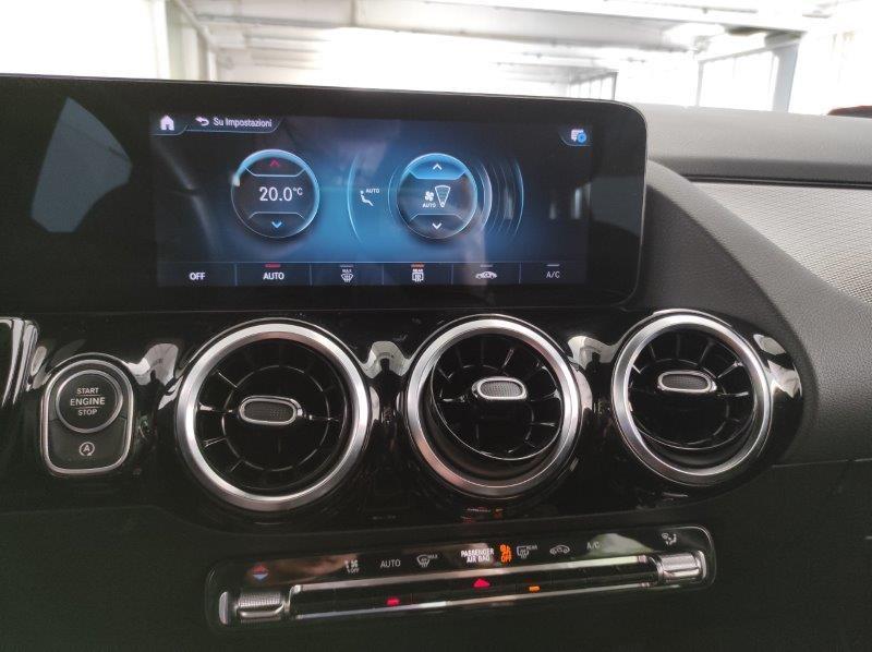 Mercedes-Benz Classe B (W247) - B 160 Business Extra