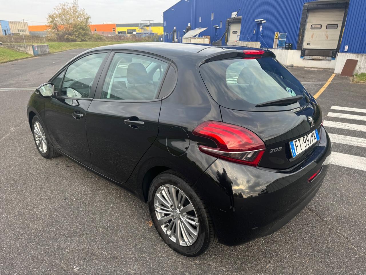 Peugeot 208 PureTech 82 Allure NEOPATENTATI