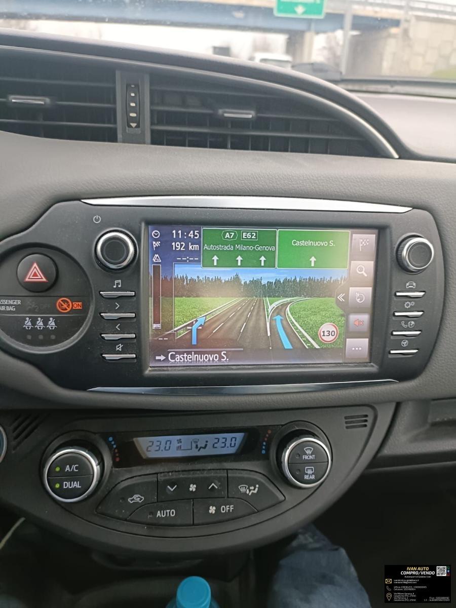 TOYOTA YARIS HYBRID-71.000 KM-GARANZIA FINO AL 2032