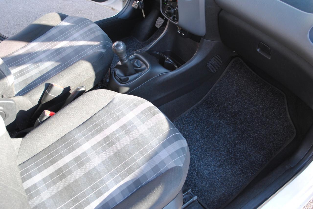 PEUGEOT 108 1.0 72 CV OK NEOPATENTATI