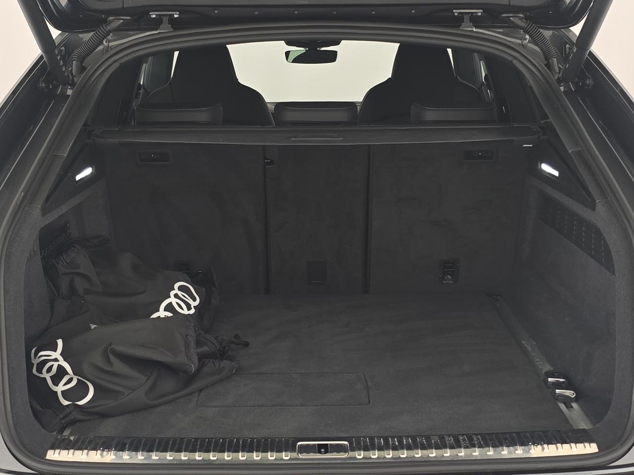 Audi Q8 60 3.0 tfsi e s line plus quattro tiptronic