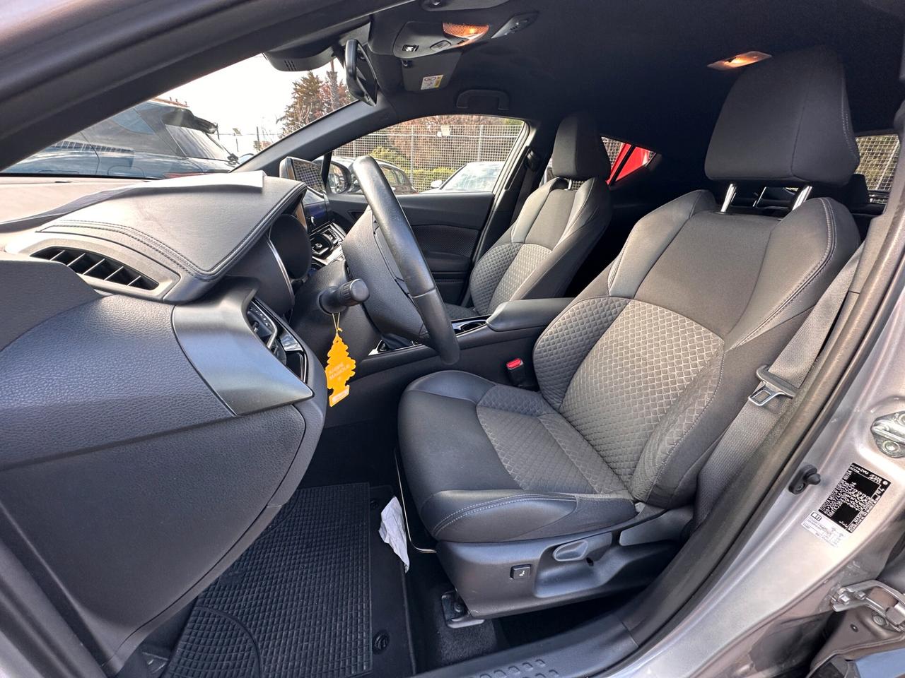 Toyota C-HR 2.0 Hybrid E-CVT Lounge