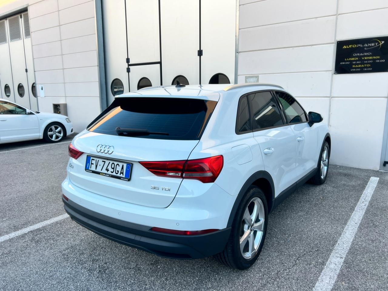 Audi Q3 35 TDI S tronic Business Advanced