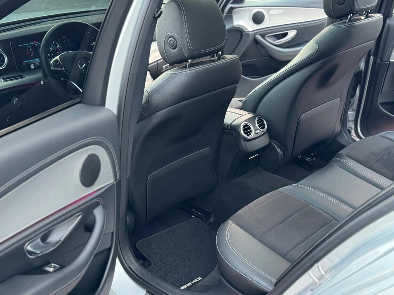 Mercedes-benz E 220 d 4Matic Sport AMG LINE !