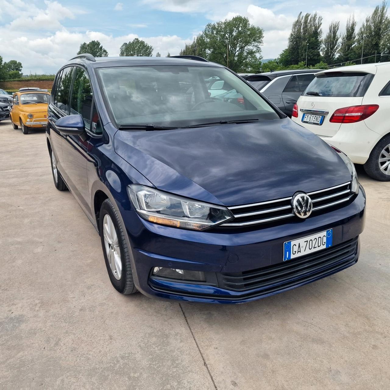 Volkswagen Touran 2.0 TDI 115 CV DSG UNICO PROPRIETARIO IVA DEDUCIBILE