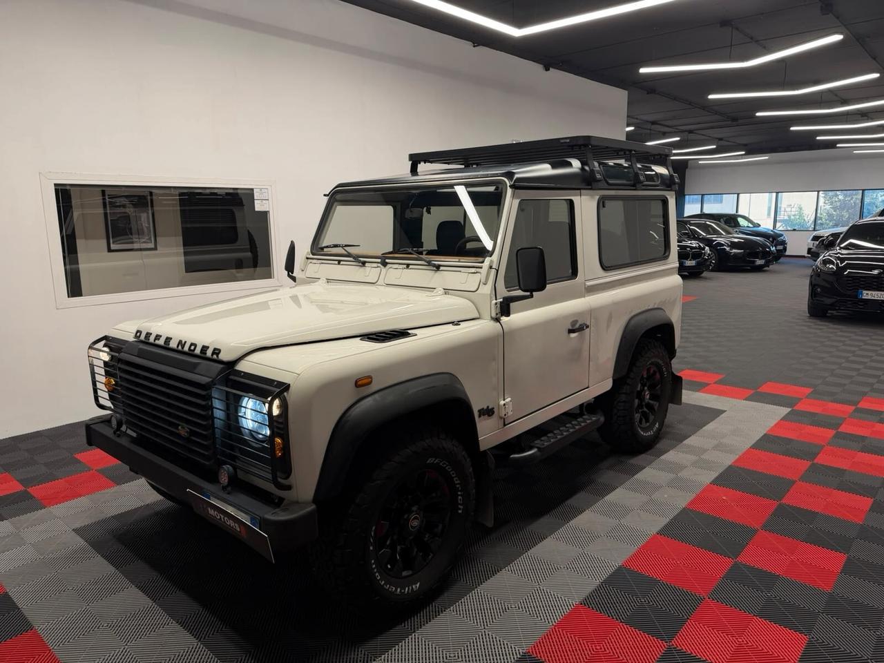 Land Rover Defender 90 2.5 Td5