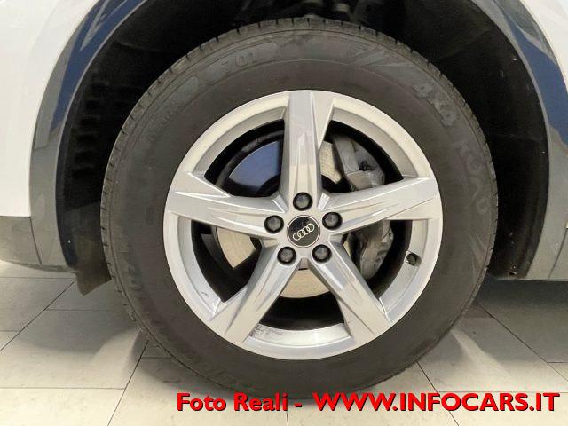 AUDI Q5 Coupe Sportback 35 TDI MHEV S-tronic Business Adv.