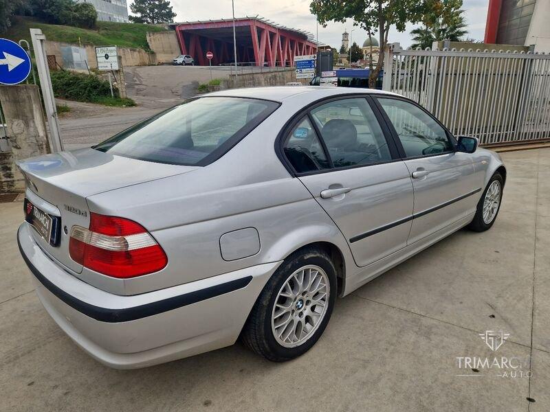 BMW Serie 3 320d turbodiesel cat 4 porte Eletta