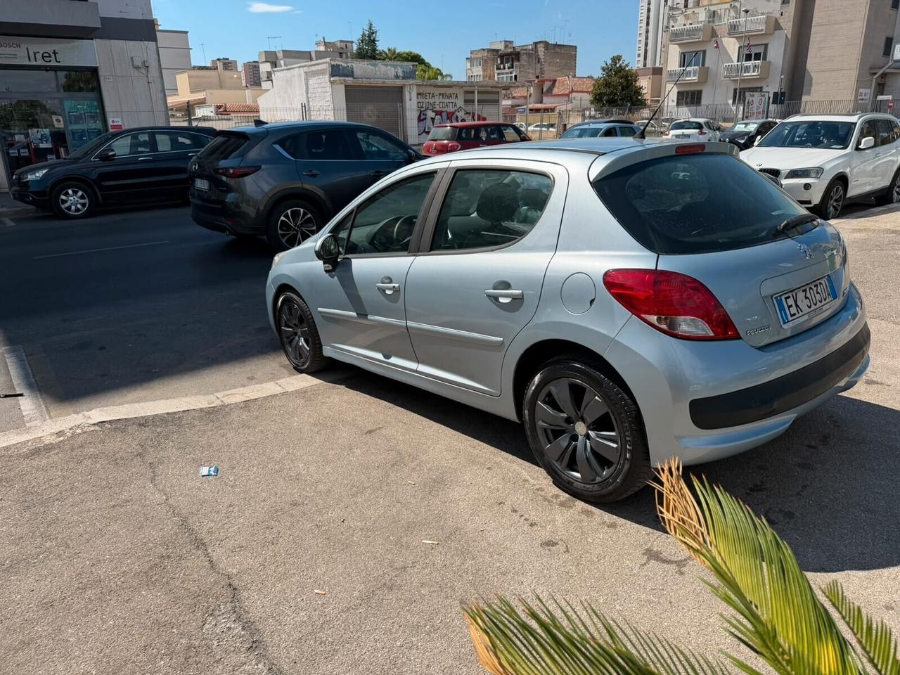 Peugeot 207 1.4 HDi 70CV 5p. Active