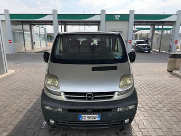 Opel Vivaro 9 Posti
