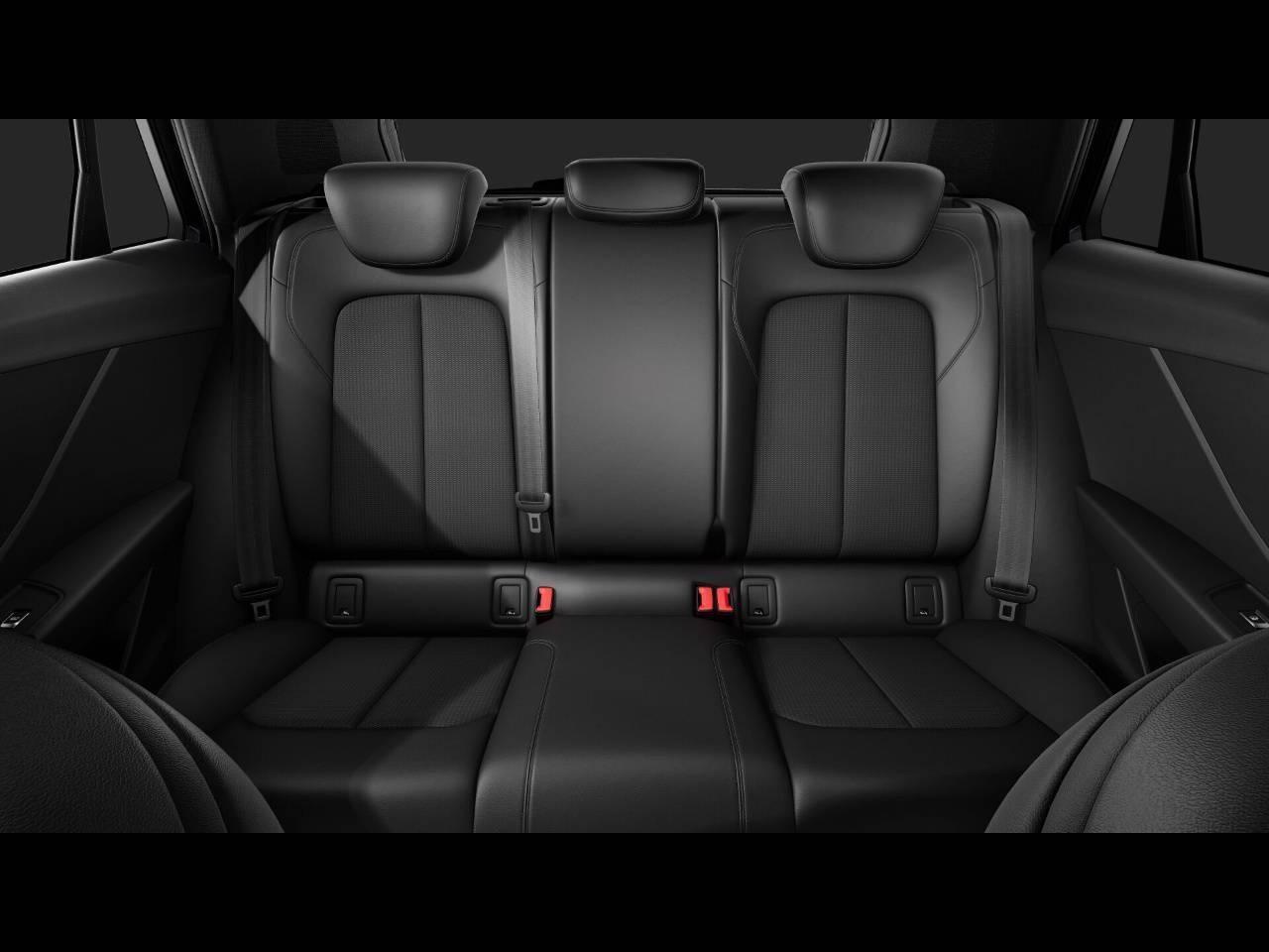 AUDI Q2 35 TDI QUATTRO S-TRONIC IDENTITY BLACK