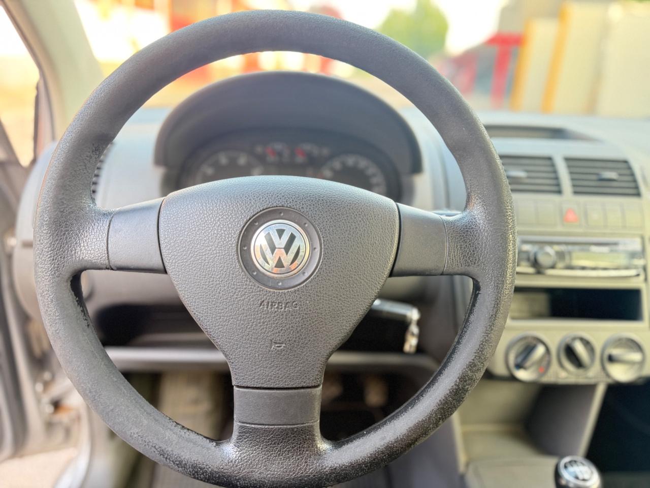 Volkswagen Polo 1.4/80CV 16V 5p. Comfort. BiFuel G