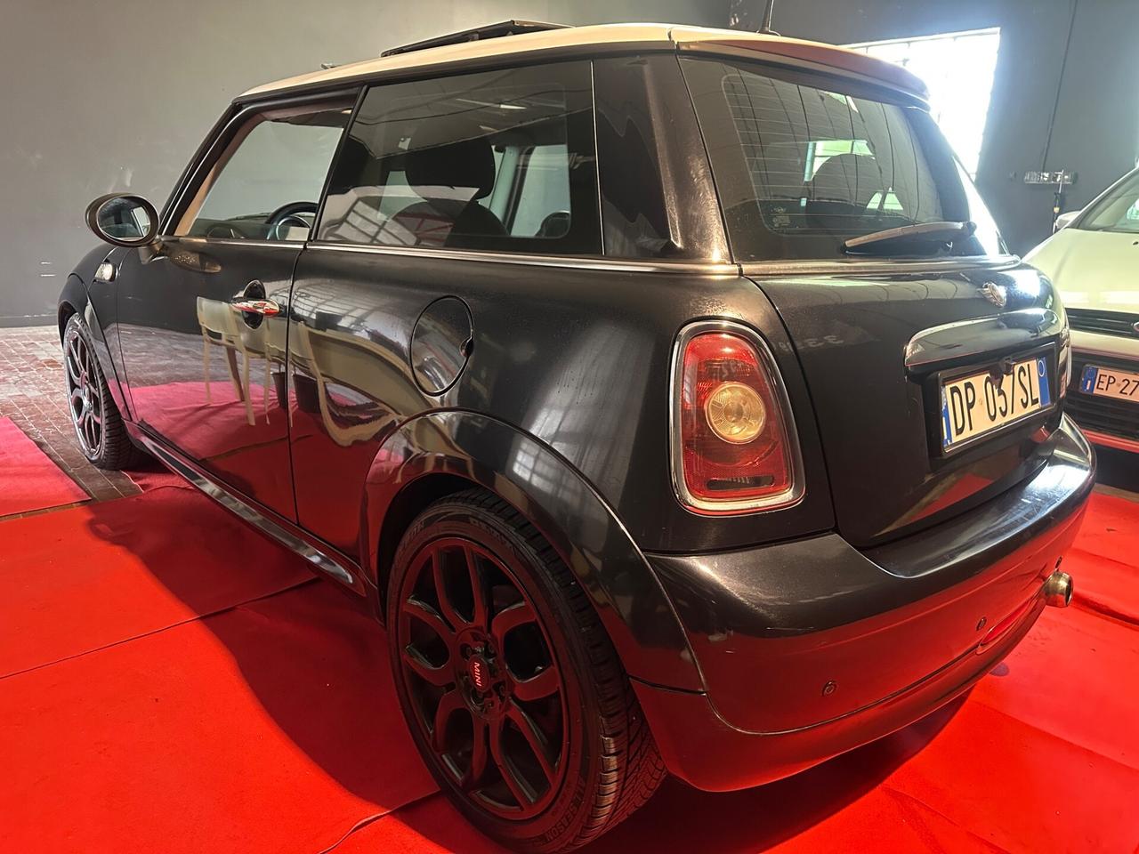 Mini 1.6 16V Cooper D