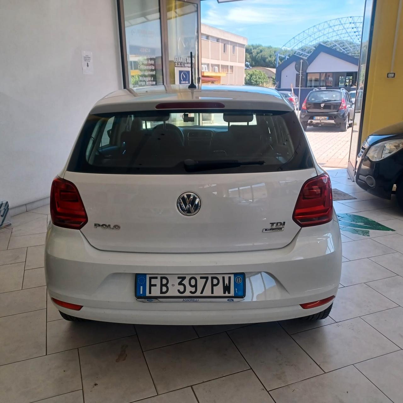 POLO 1.4 TDI EURO 6 NEOPATENTATI OTTIMA