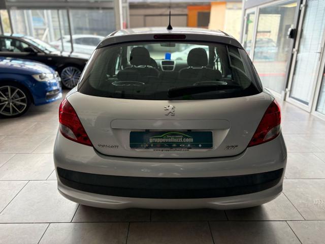 PEUGEOT 207 1.4 HDi 70CV A/C *NEOPATENTATI*