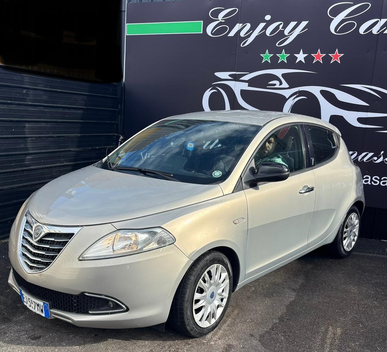Lancia Ypsilon 1.3 MJT 16V 95 CV 5 porte S&S Elefantino