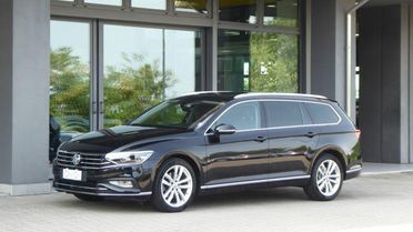VOLKSWAGEN Passat Variant 2.0 TDI SCR 190 CV DSG Highline BMT