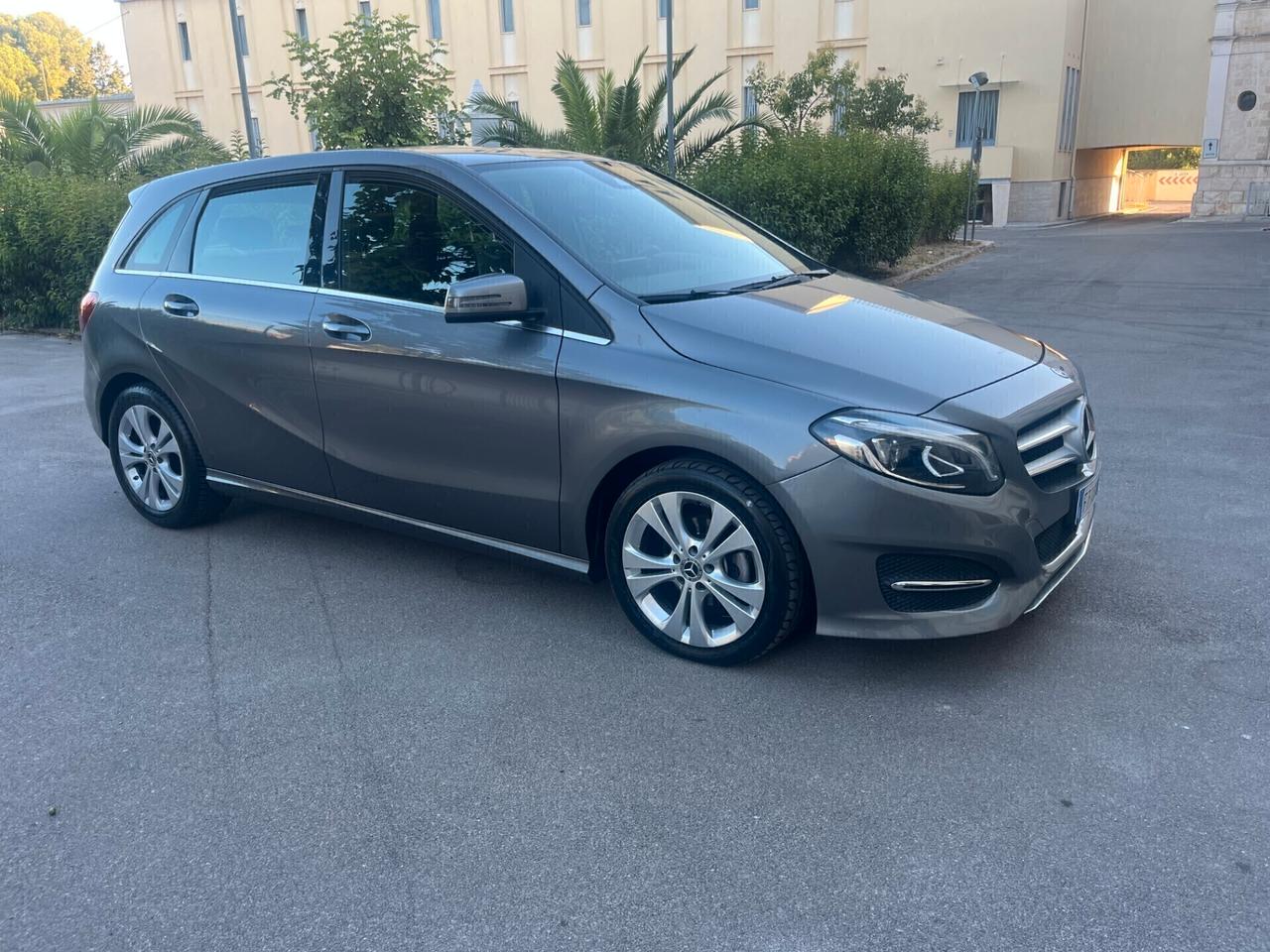 Mercedes-benz B 1.6 Cdi Automatic Executive 2019
