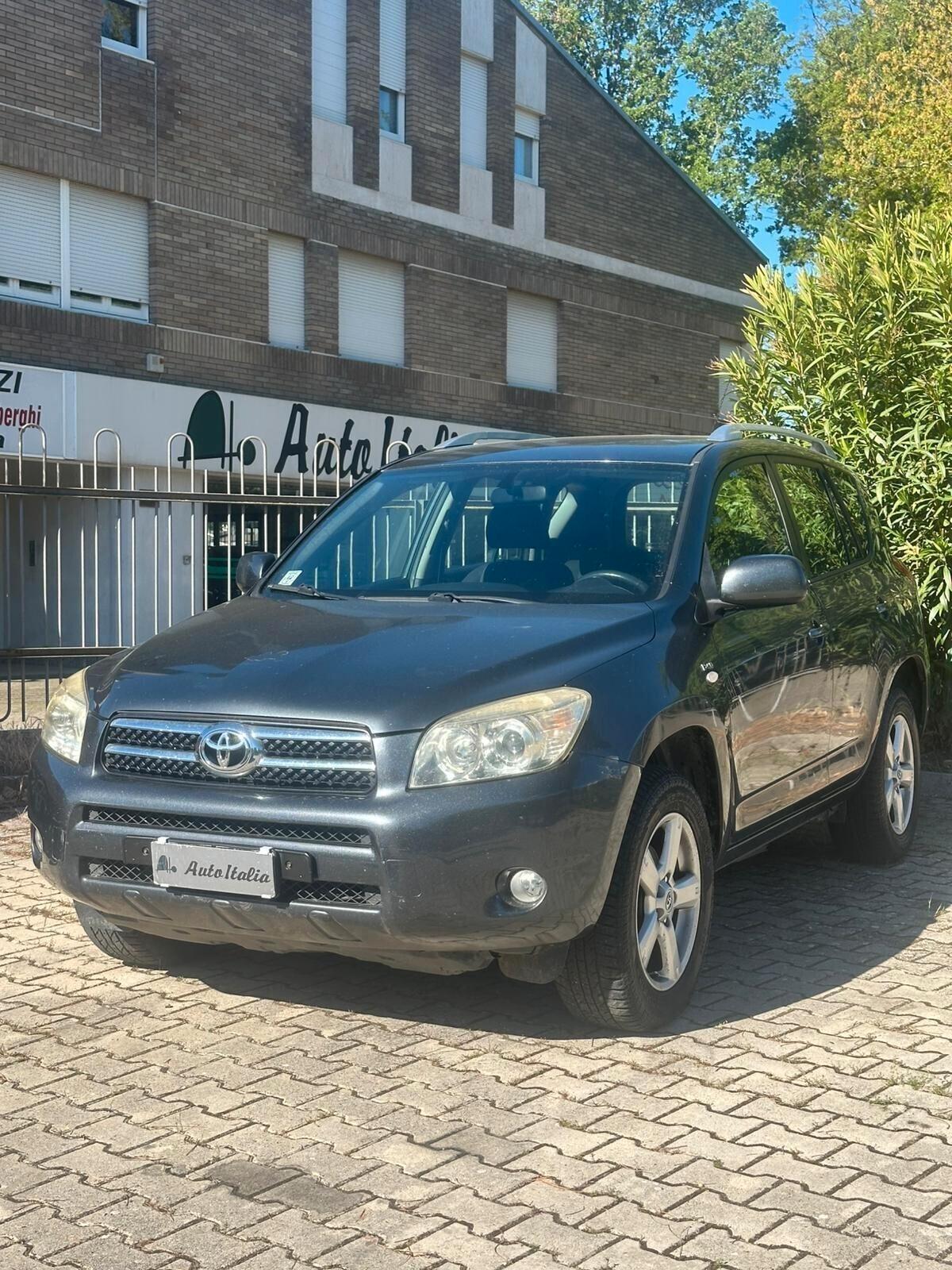 TOYOTA RAV4 2.2 D-4D 136 CV 2006