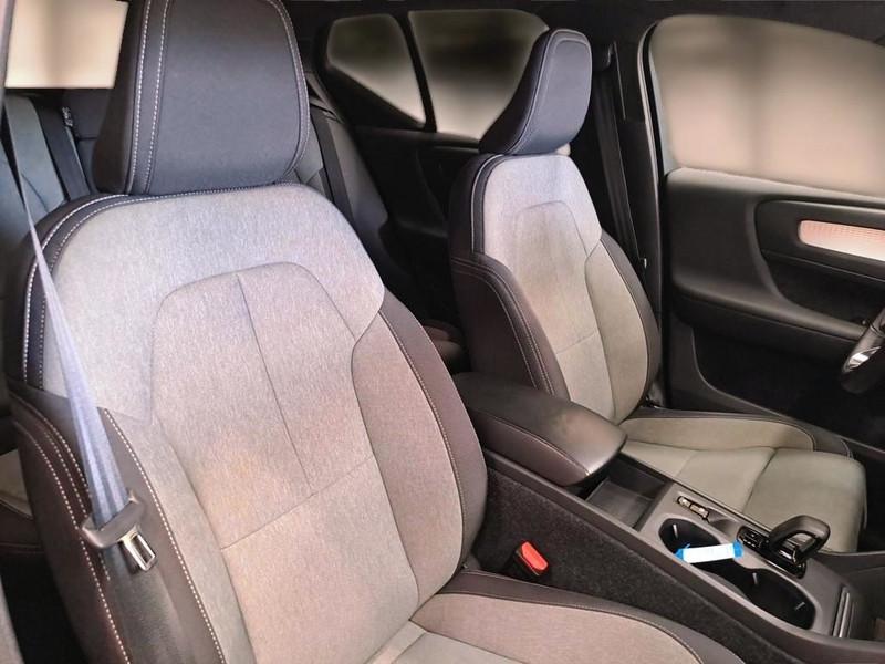 VOLVO XC40 T4 RECHARGE PLUG-IN AUTO CORE SUV