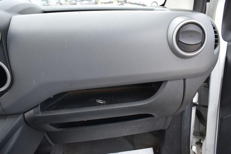 Citroën Berlingo 1.6 BlueHDi 100 Van 3 posti Club L1