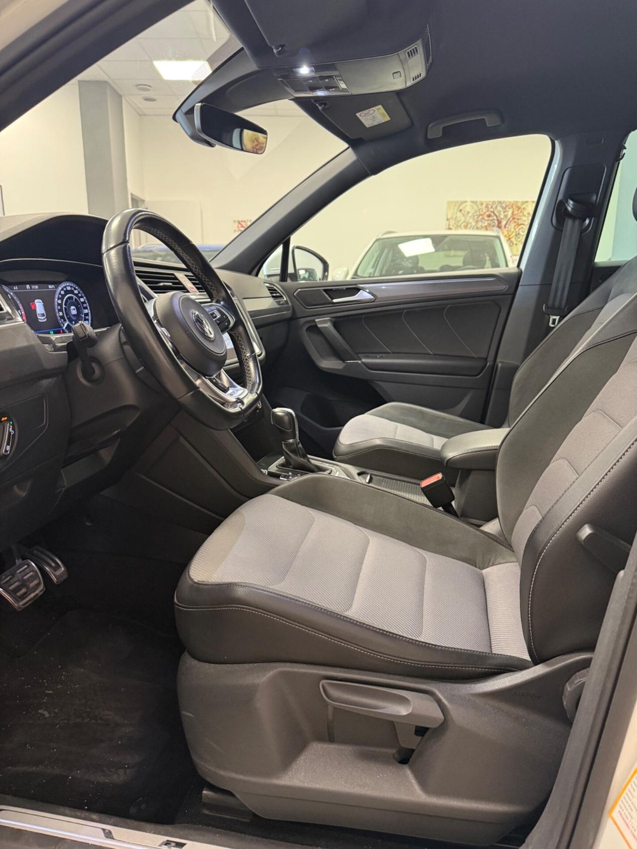 Volkswagen Tiguan 2.0 BiTDI SCR DSG 4MOTION Advanced R-Line BMT