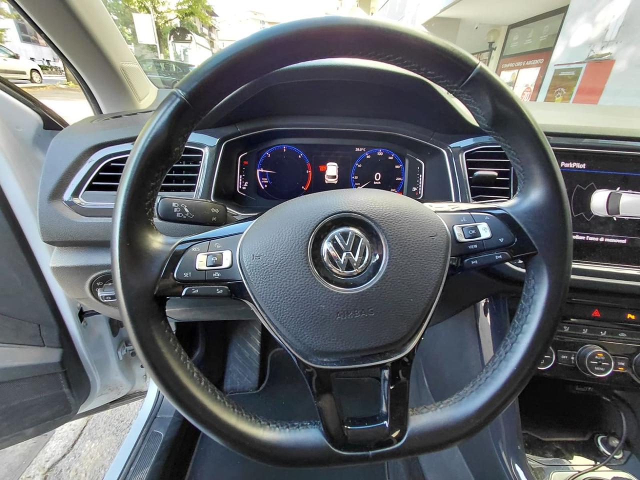 Volkswagen T-Roc Adavanced 1.6 TDI 115cv #11869