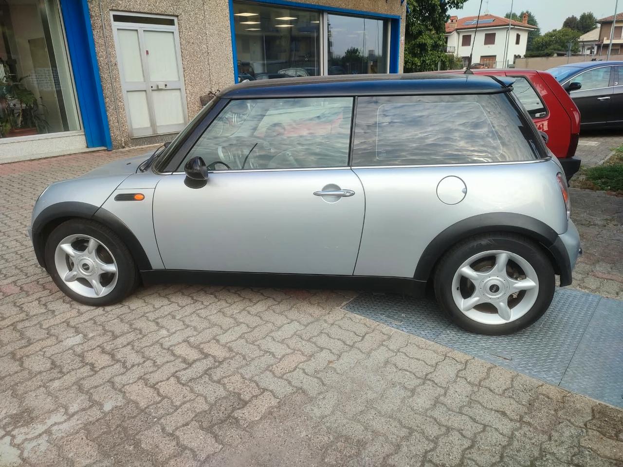 Mini 1.6 16V Cooper