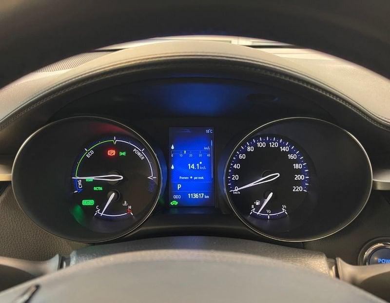 Toyota C-HR 1.8 Hybrid E-CVT Dynamic