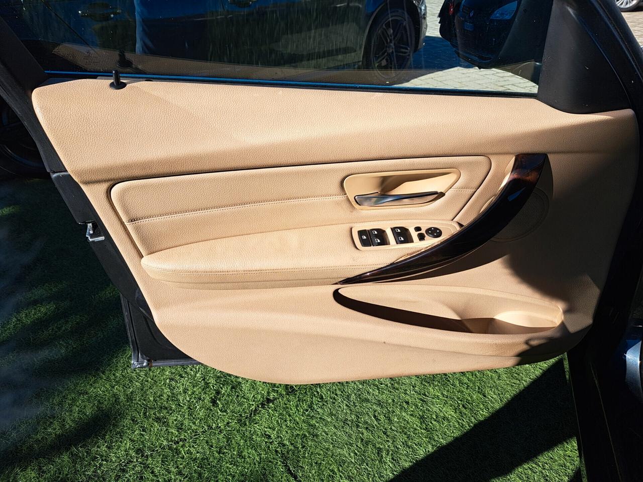 Bmw 330dA Touring Luxury/ AUT