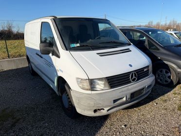 Mercedes Vito 110 CDI TURBINA DA RIVEDERE RADIATA