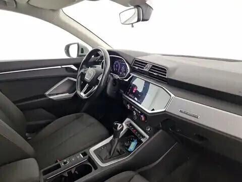 AUDI Q3 40 TDI S-TRONIC BUSINESS quattro 2021