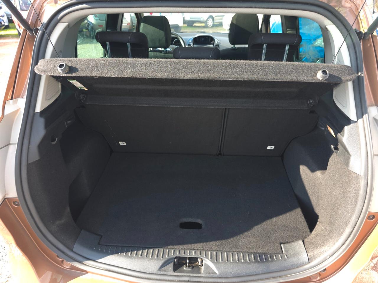 Ford B-Max 1.6 TDCi 95 CV Individual