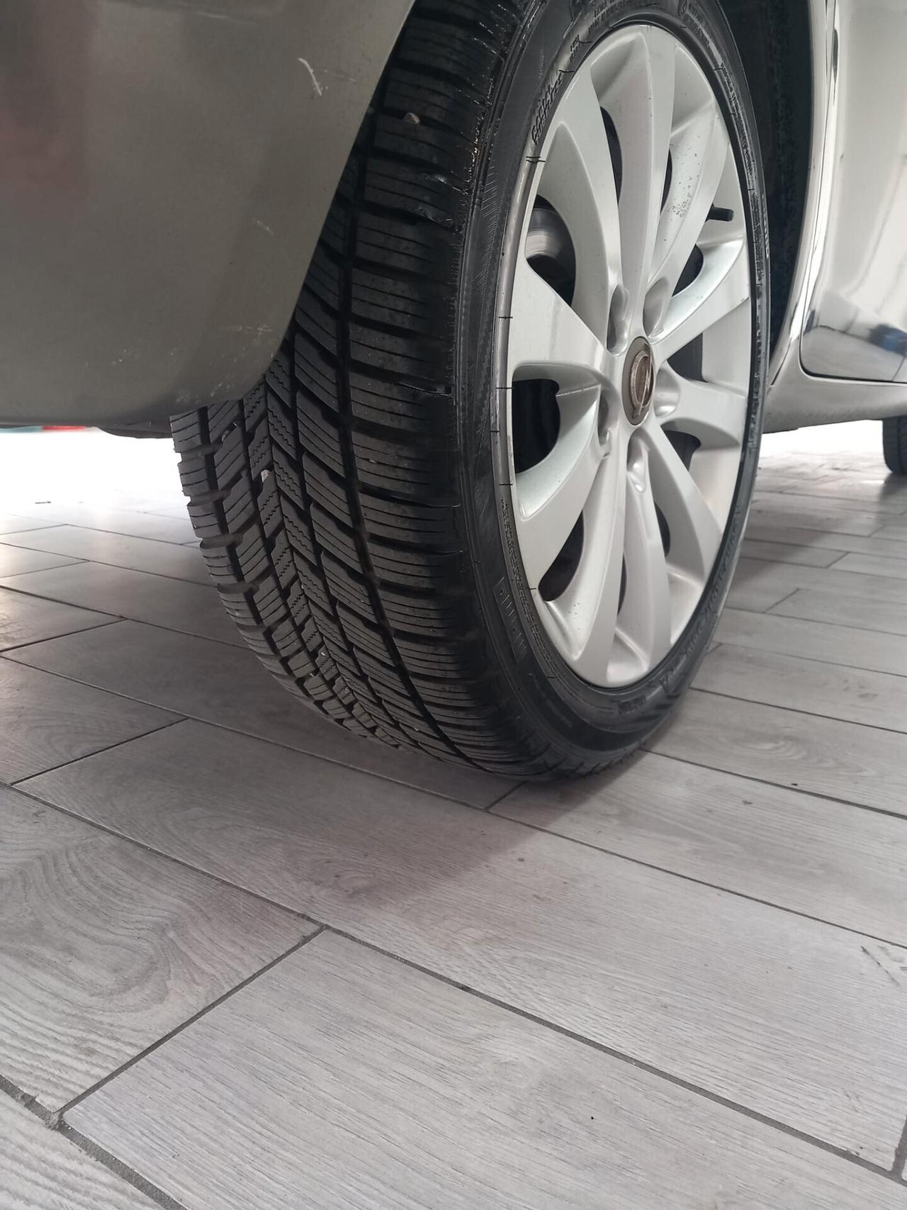 Opel Meriva 1.4 cosmo gpl
